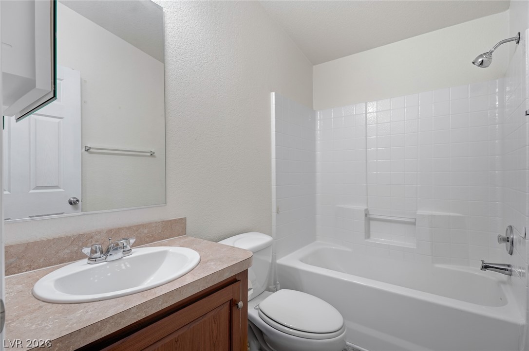 4589 Royal Ridge Boulevard Property Photo 35