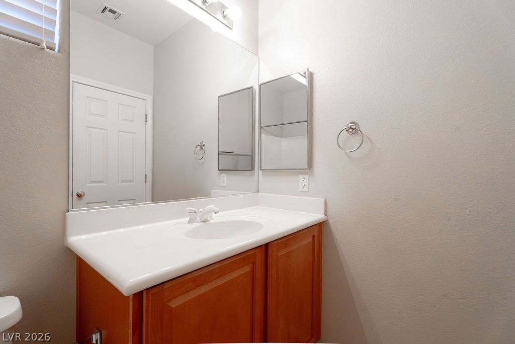 4433 Weitzman Place Property Photo 4