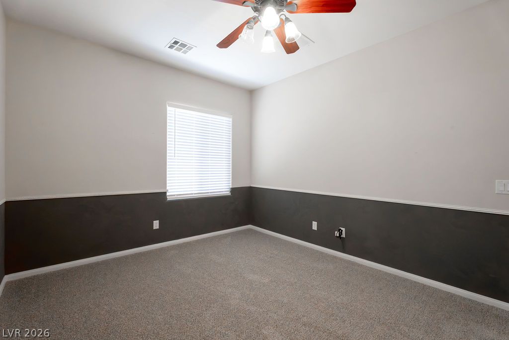 4433 Weitzman Place Property Photo 11