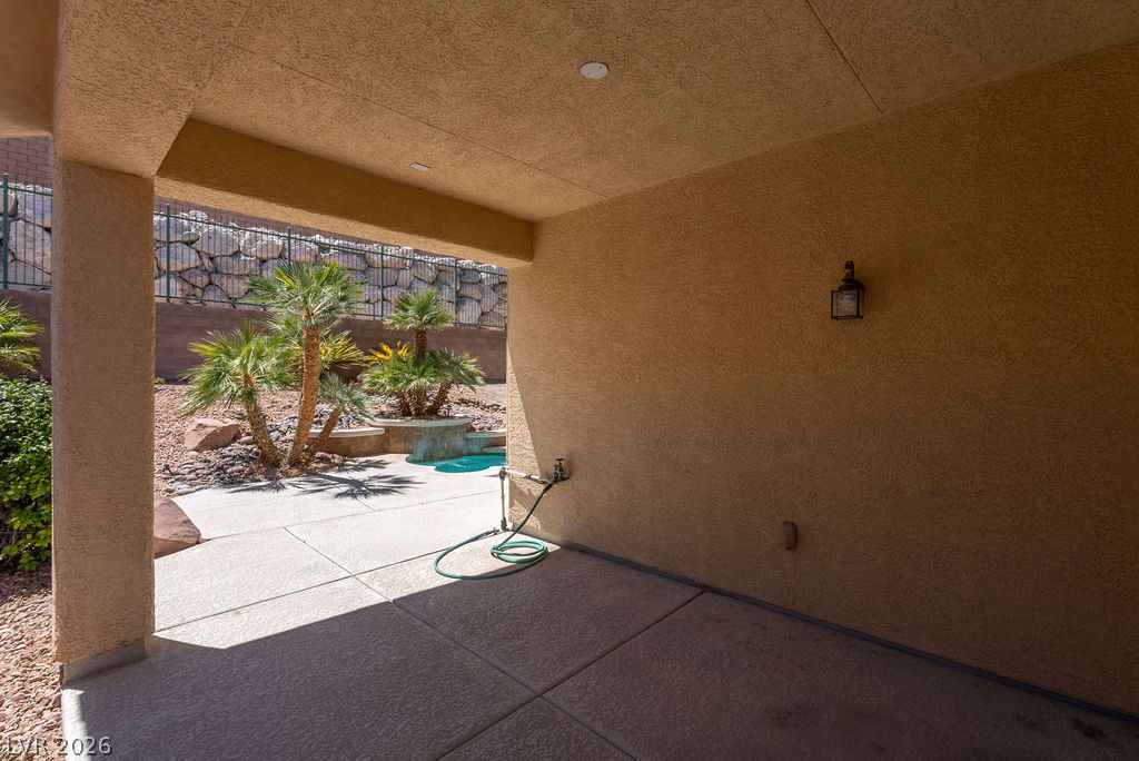 4433 Weitzman Place Property Photo 36