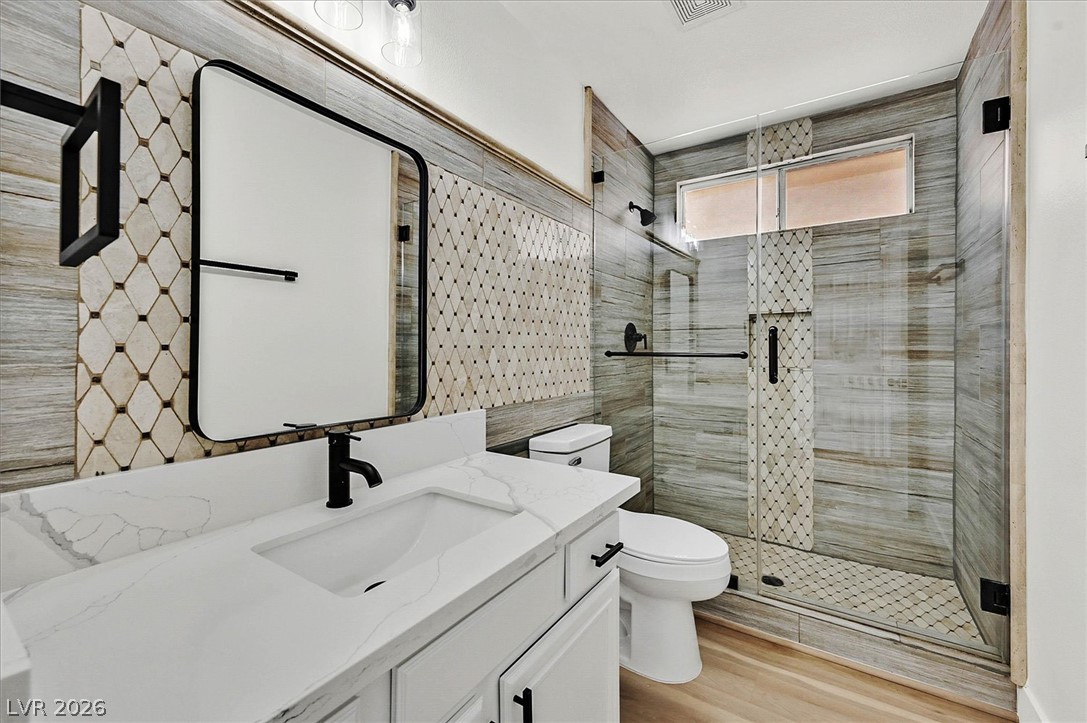 6532 Bright Morning Street Property Photo 20