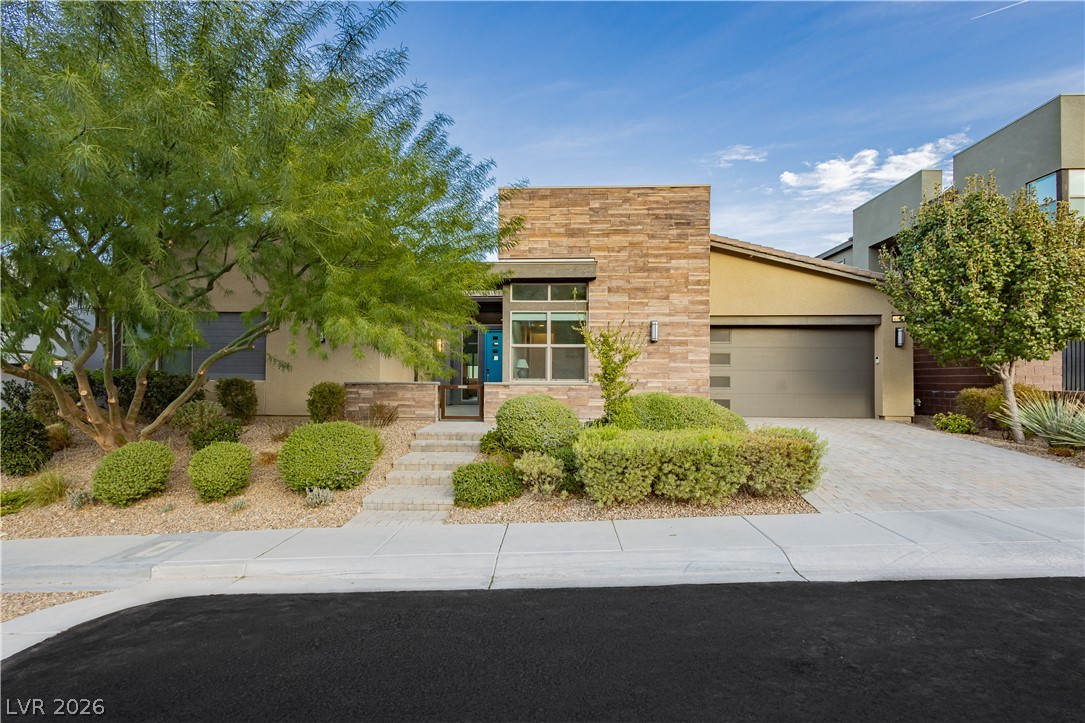 6710 Azimuth Court Property Photo 1