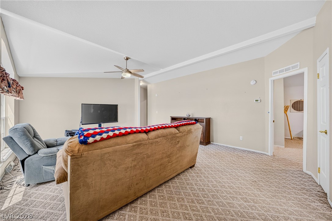 3360 Palm Drive Property Photo 10