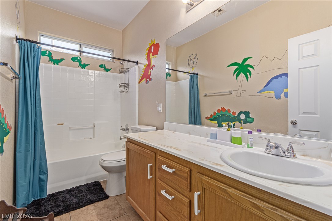 2621 Rainbow Glow Street Property Photo 21