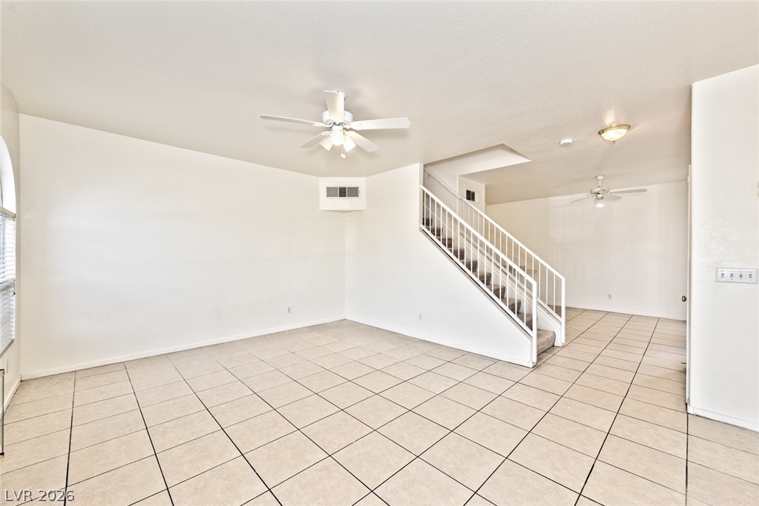 1637 Cave Spring Drive Property Photo 3