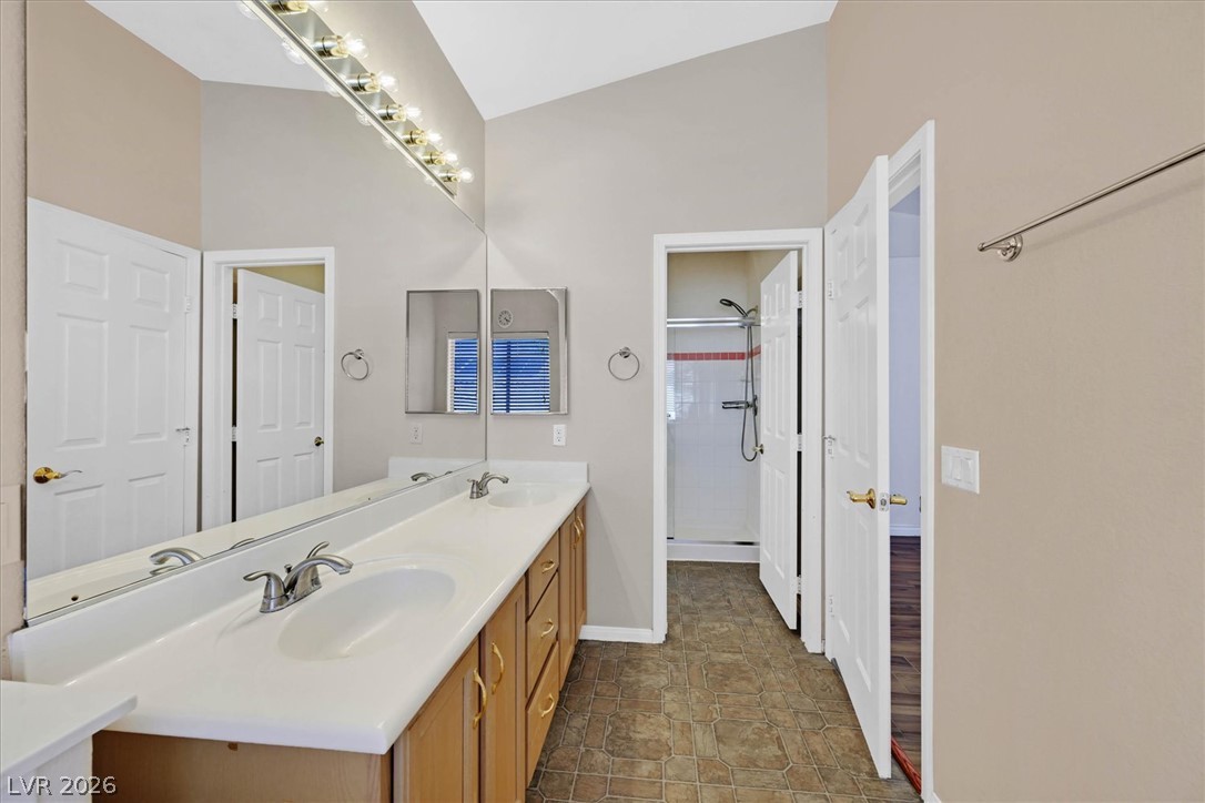 322 Dazzling Terrace Property Photo 12
