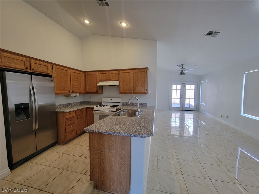 7445 Tumbling Street Property Photo 4