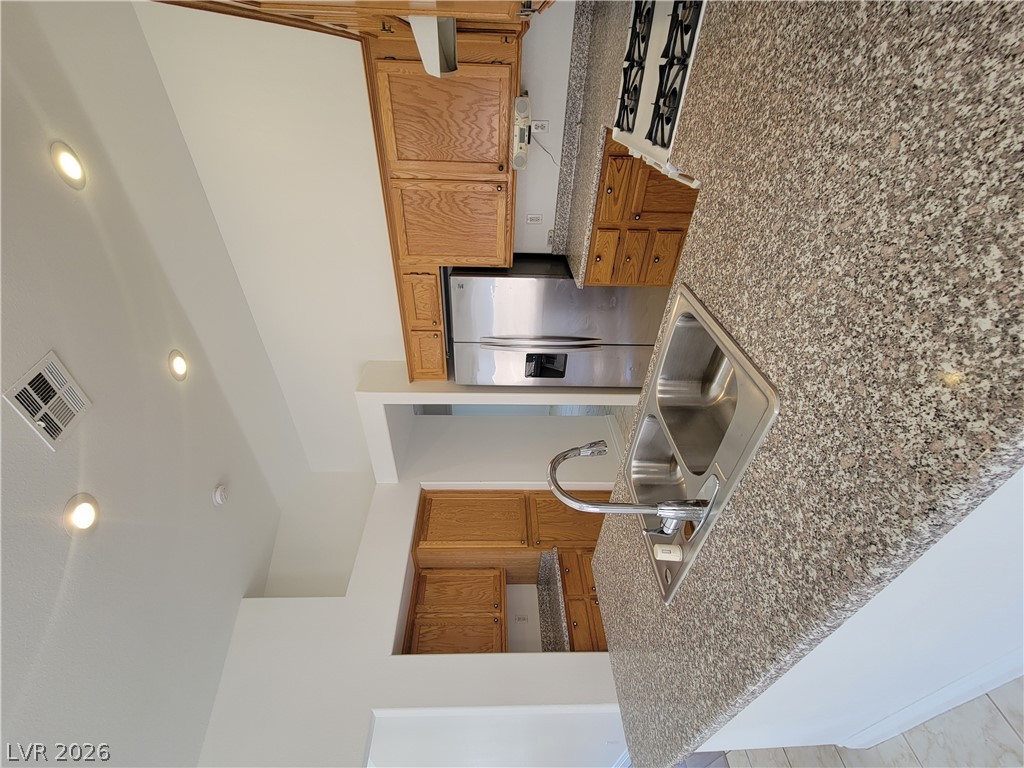 7445 Tumbling Street Property Photo 9