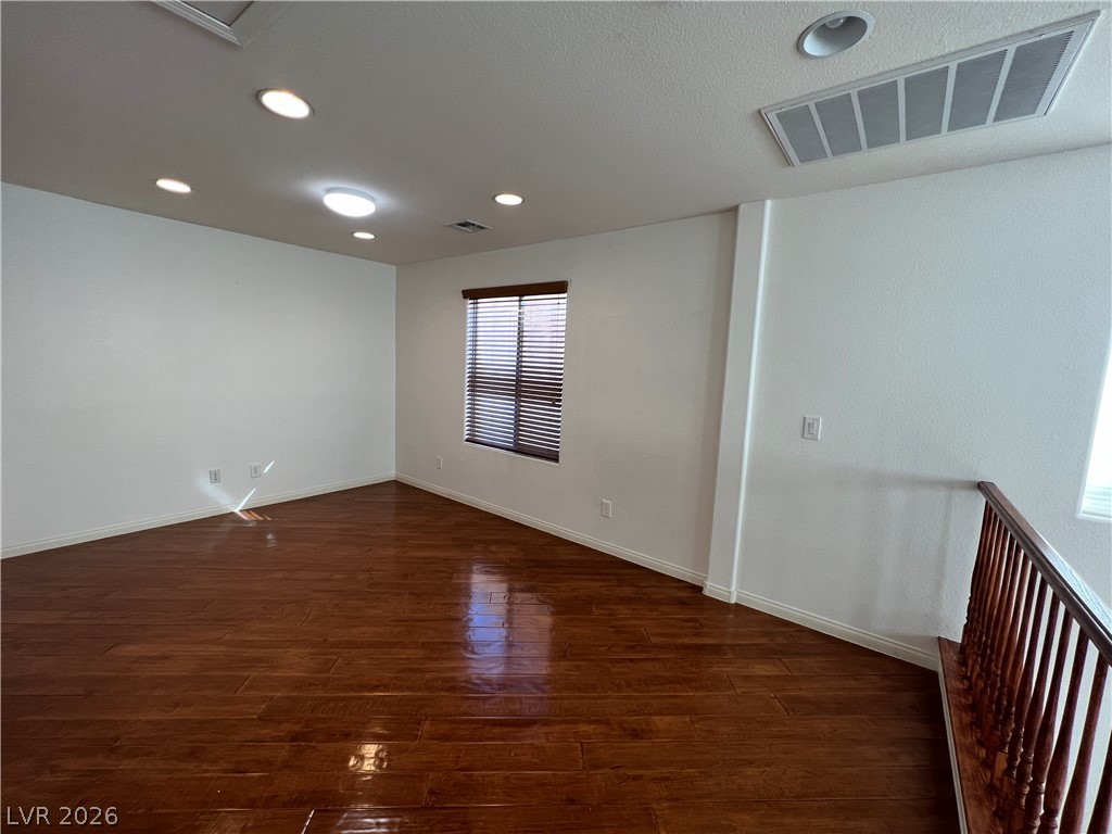 5679 Revere Crossing Avenue Property Photo 2