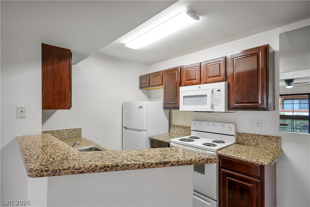 5170 South Jones Boulevard 206 Property Photo 6