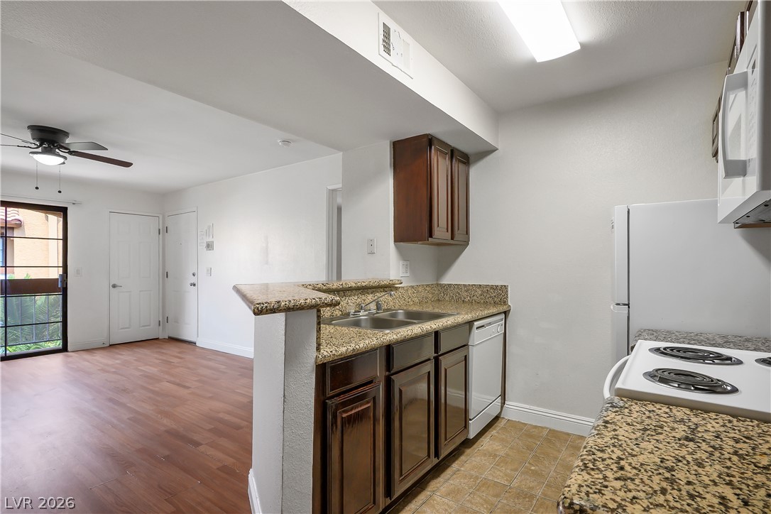5170 South Jones Boulevard 206 Property Photo 7