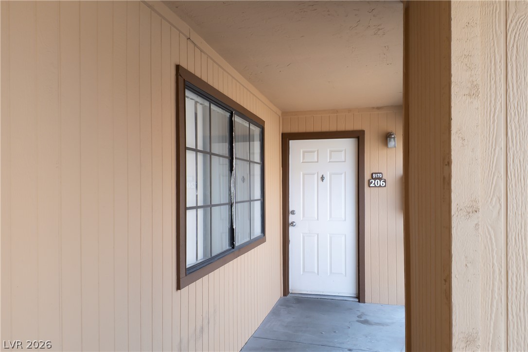 5170 South Jones Boulevard 206 Property Photo 18