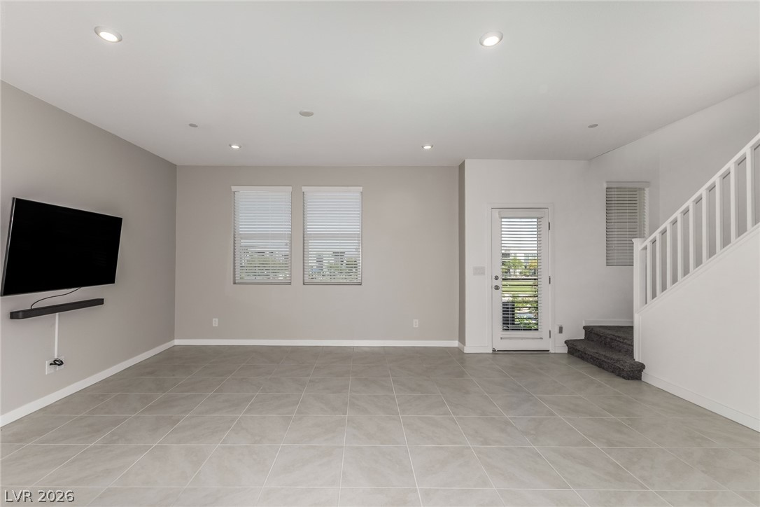 1111 Heliodor Avenue Property Photo 11