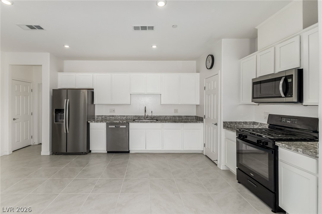 1111 Heliodor Avenue Property Photo 15
