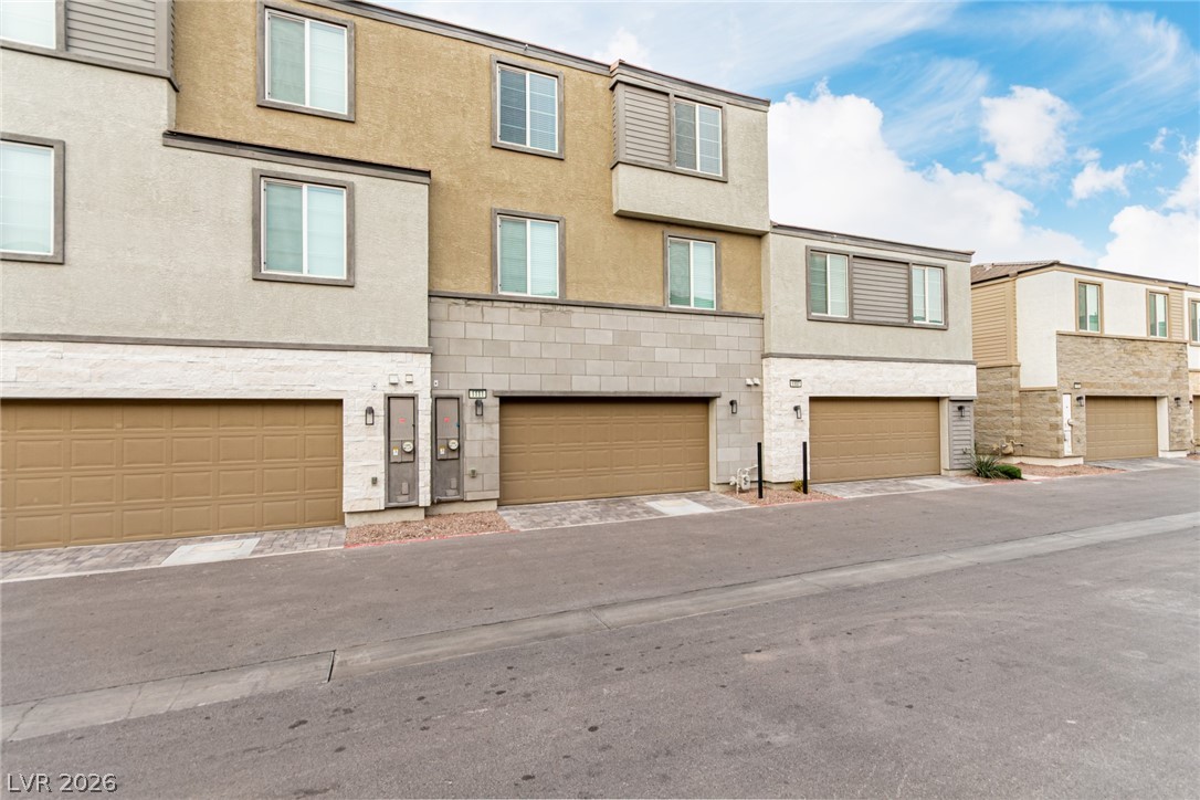 1111 Heliodor Avenue Property Photo 39