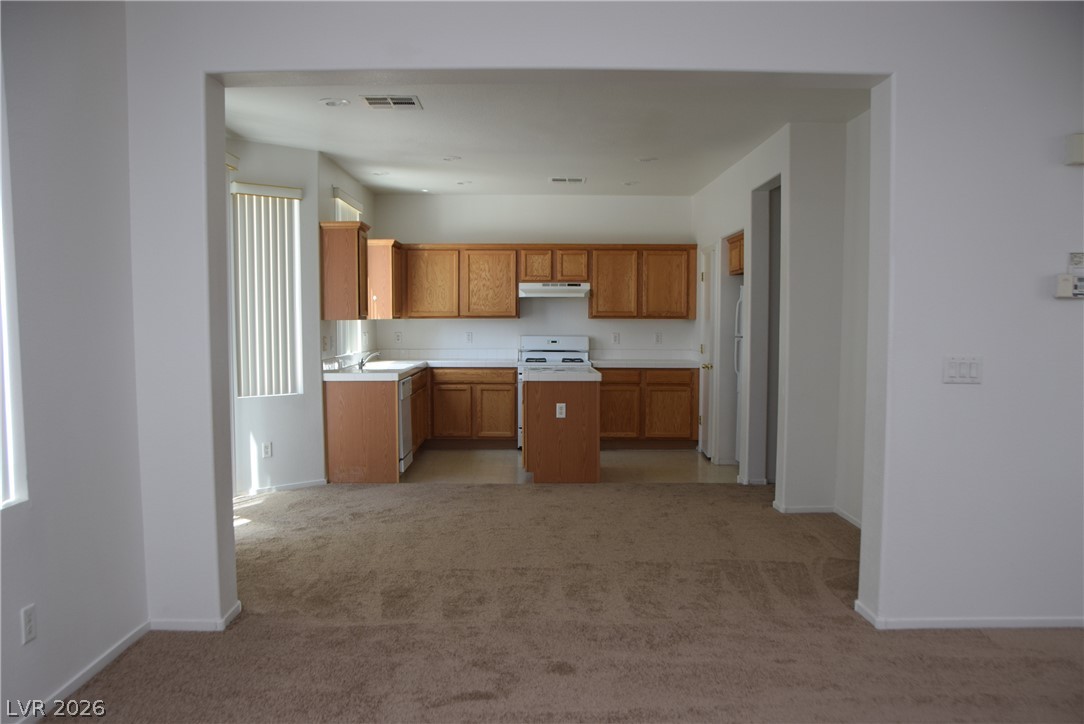 9493 Grove Ridge Avenue Property Photo 16