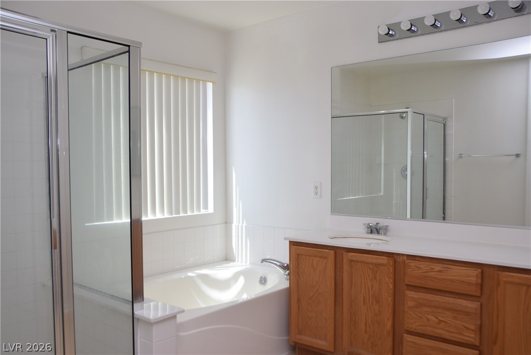 9493 Grove Ridge Avenue Property Photo 30