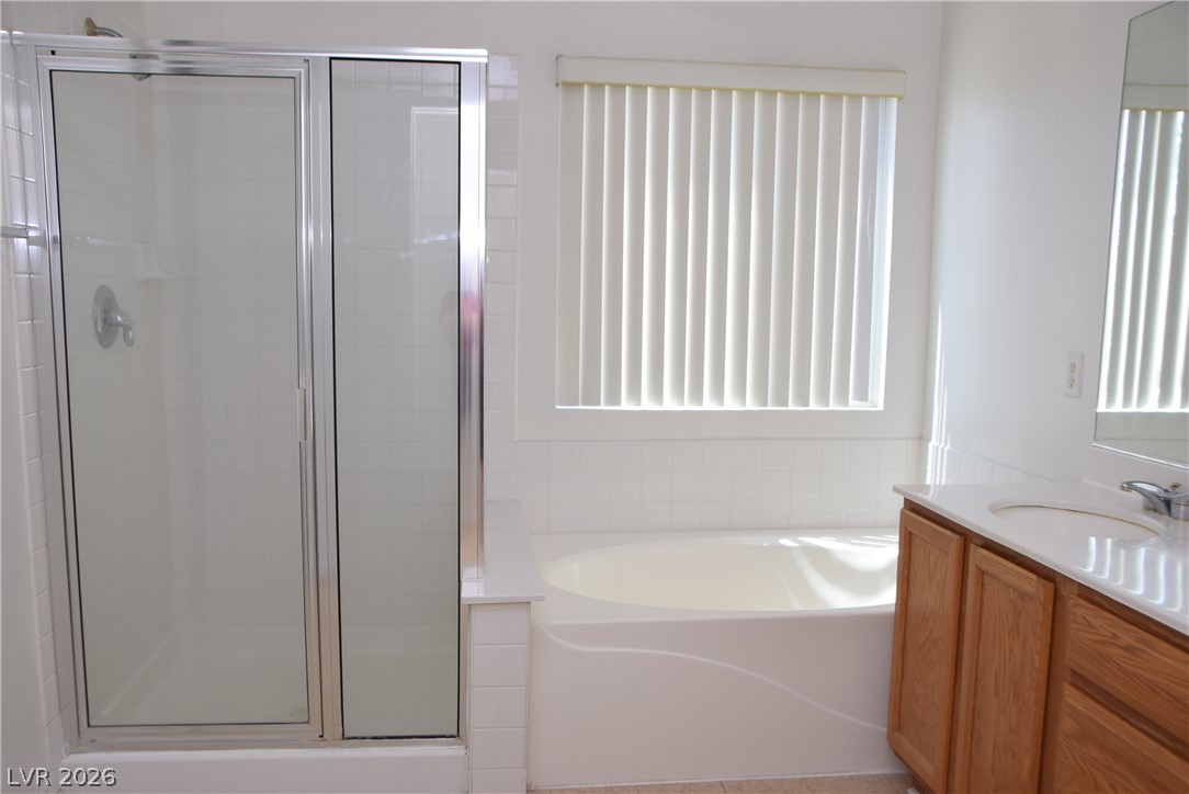 9493 Grove Ridge Avenue Property Photo 31