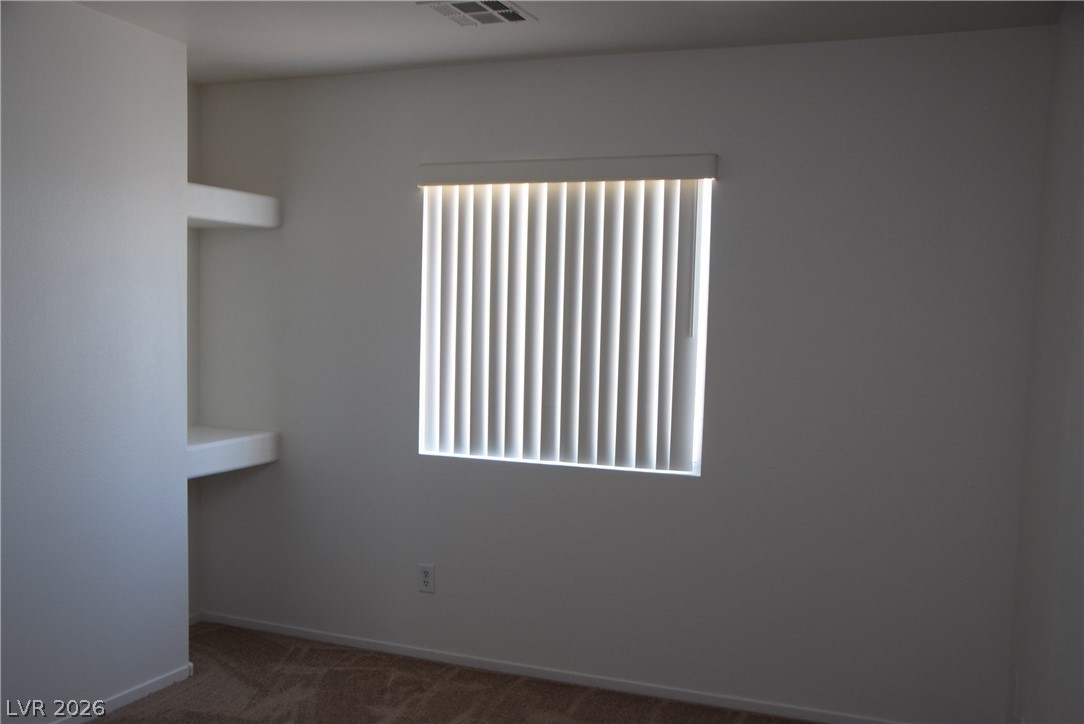 9493 Grove Ridge Avenue Property Photo 46