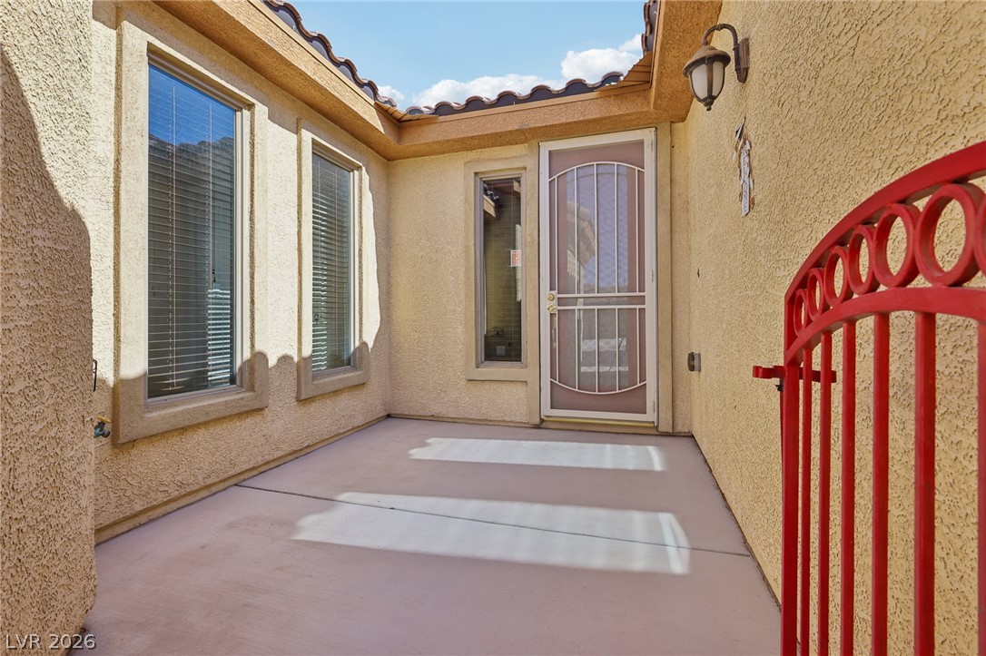 3736 Jasmine Heights Avenue Property Photo 3