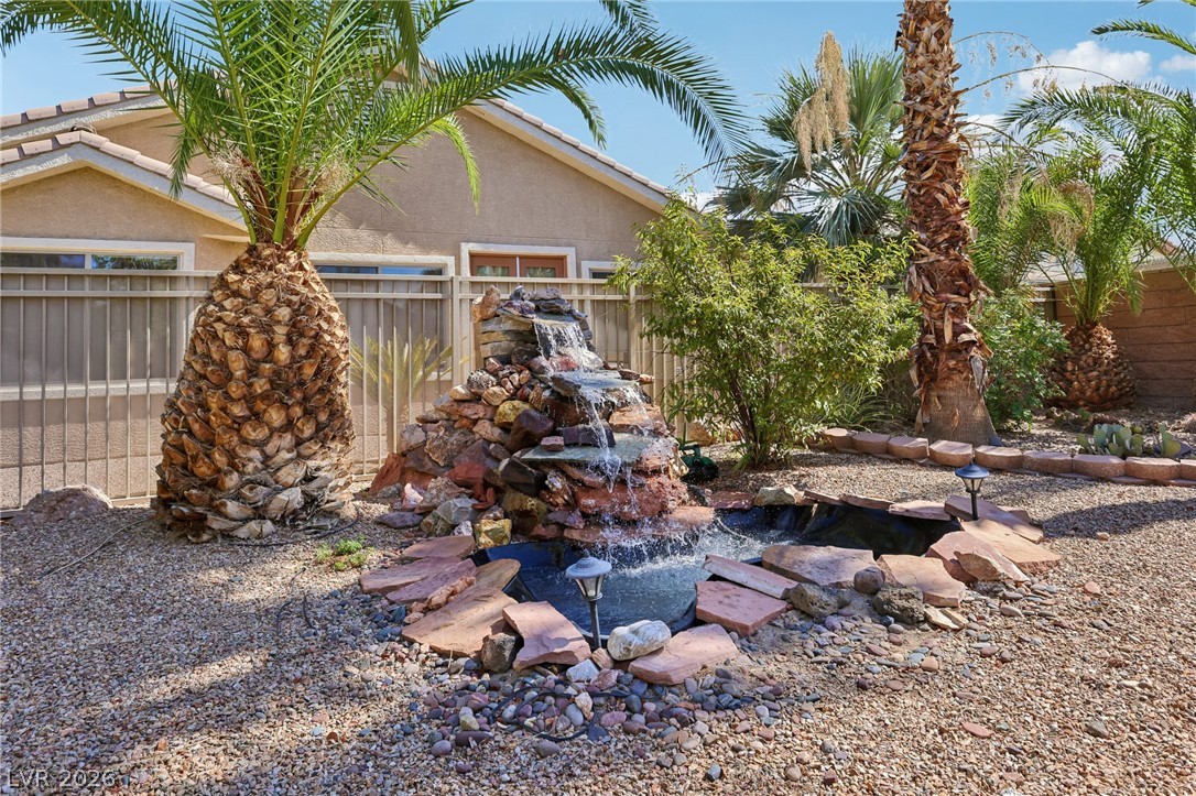 3736 Jasmine Heights Avenue Property Photo 9