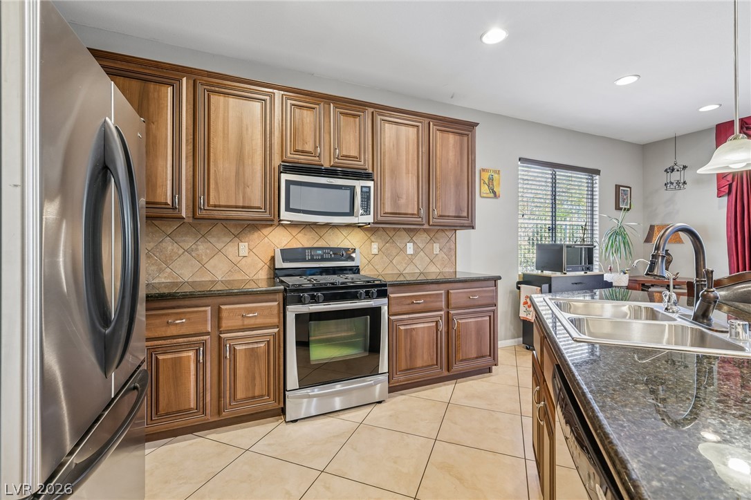 3736 Jasmine Heights Avenue Property Photo 22
