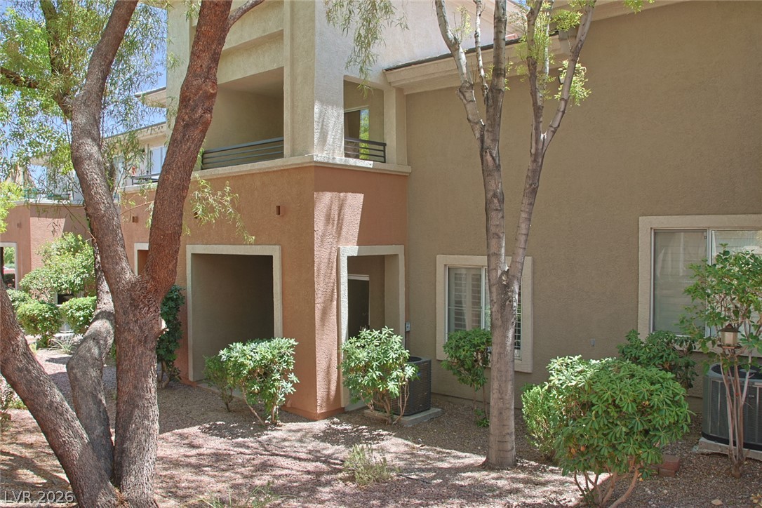716 Peachy Canyon Circle 103 Property Photo 2