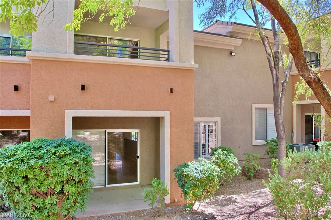 716 Peachy Canyon Circle 103 Property Photo 5
