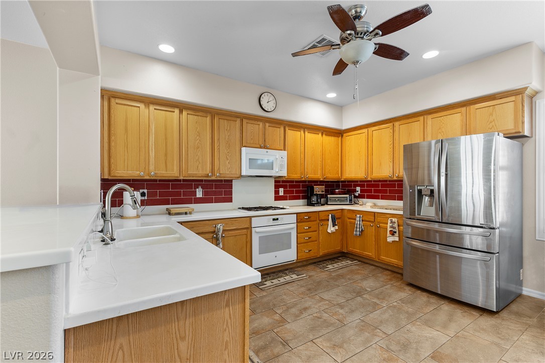 6418 Boatbill Street Property Photo 11