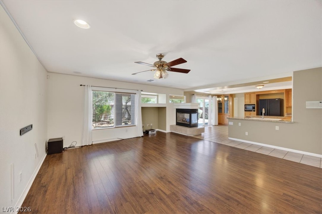 6328 Brave Voyager Court Property Photo 7