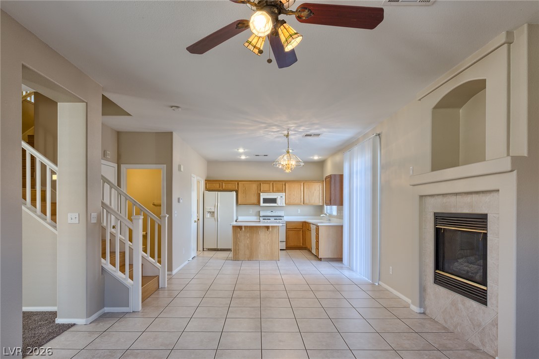 10054 Cambridge Blue Avenue Property Photo 7