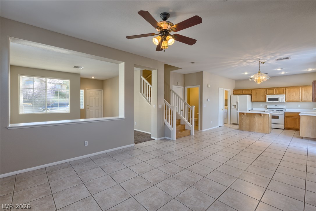 10054 Cambridge Blue Avenue Property Photo 8