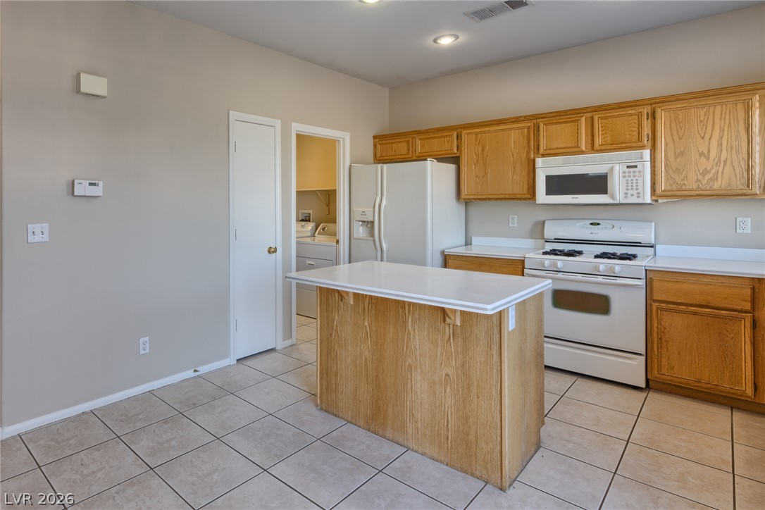10054 Cambridge Blue Avenue Property Photo 10