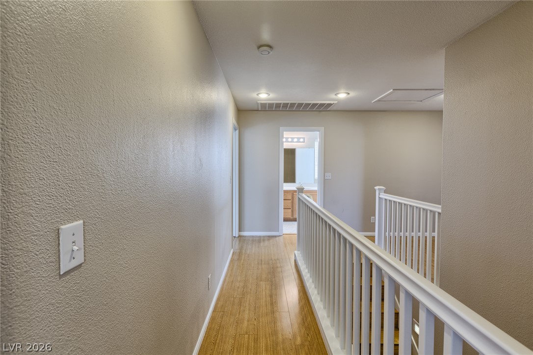 10054 Cambridge Blue Avenue Property Photo 27