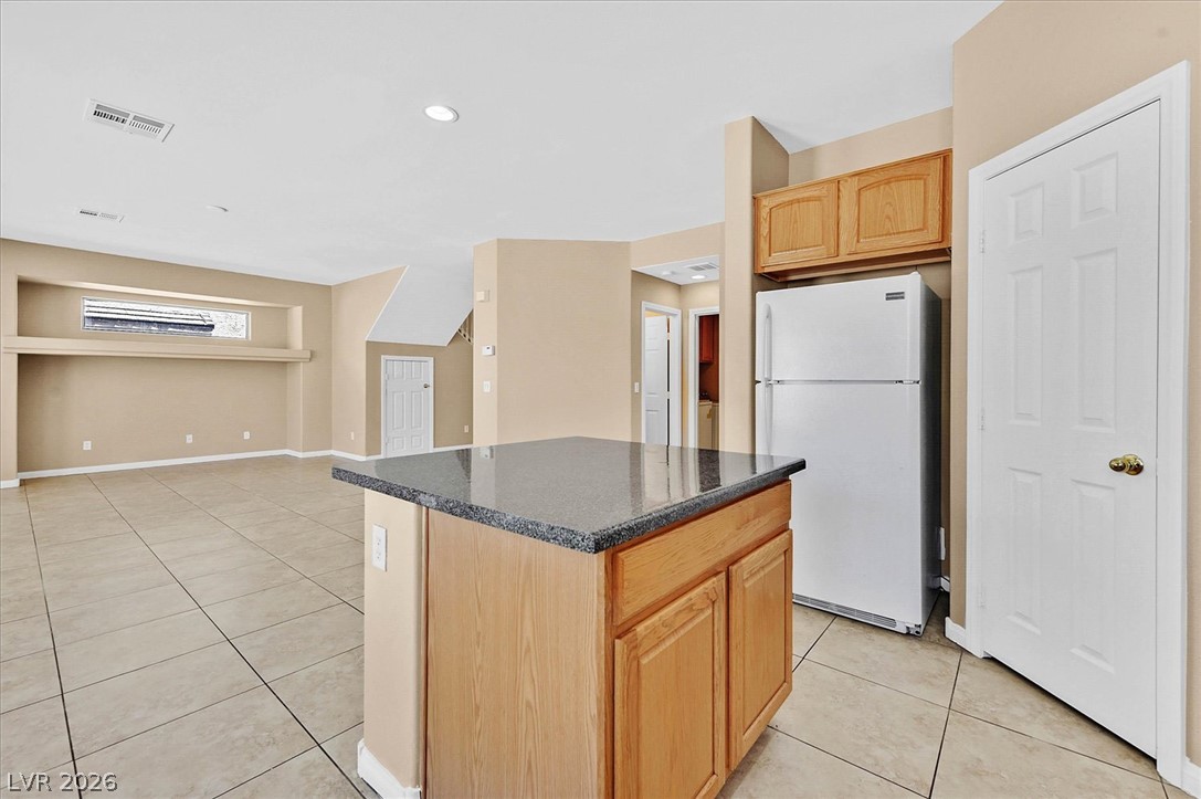 208 Tainted Berry Avenue Property Photo 6