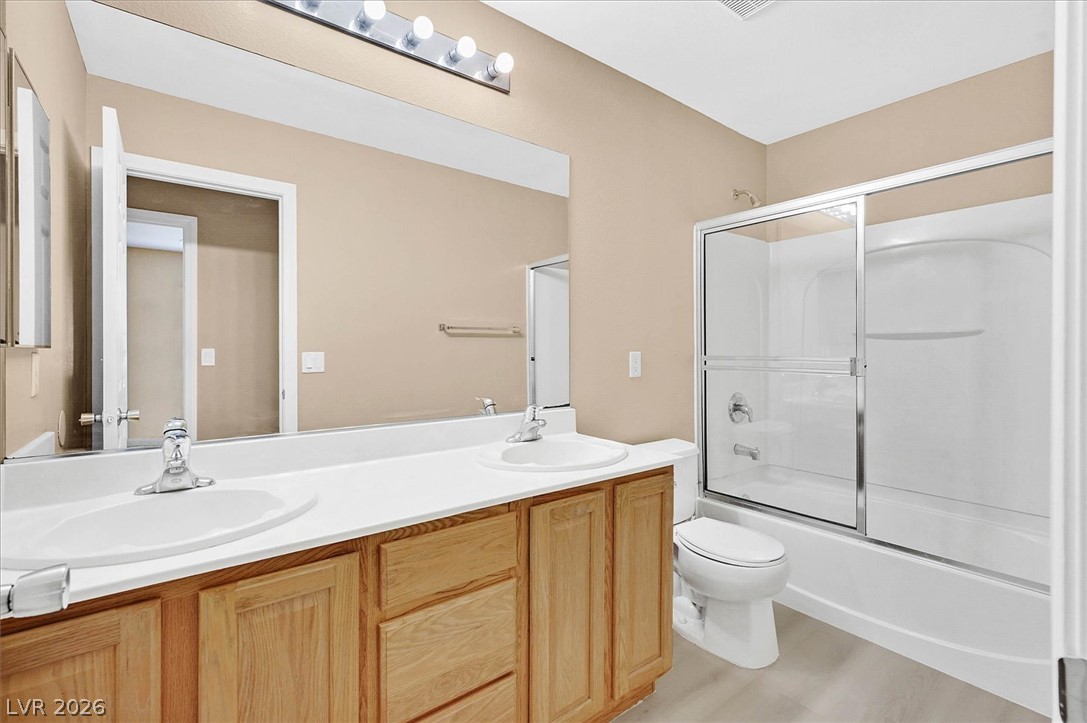 208 Tainted Berry Avenue Property Photo 18