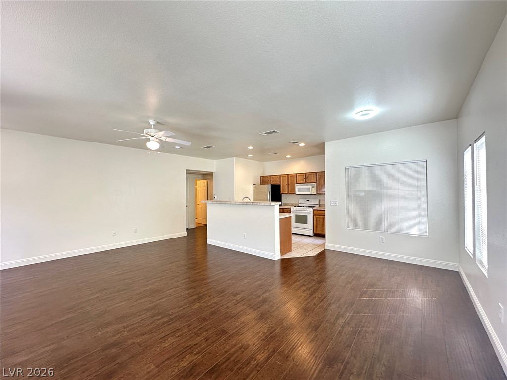 1501 Cardinal Peak Lane 202 Property Photo 4