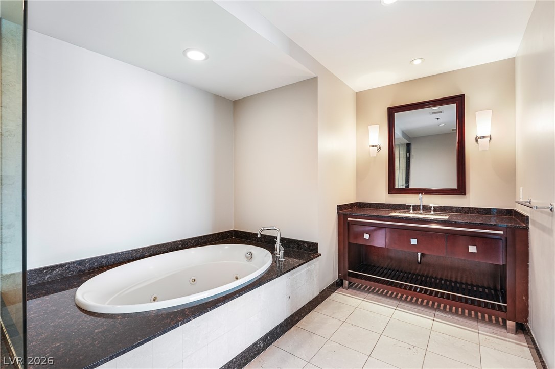 2700 Las Vegas Boulevard 4005 Property Photo 21