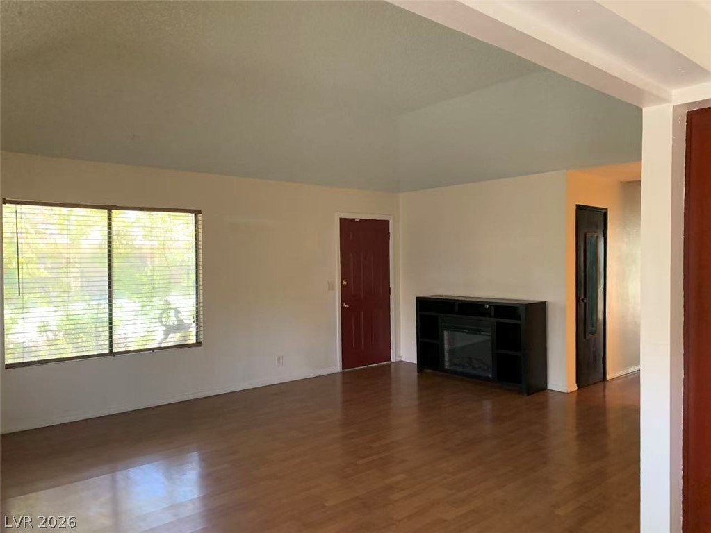 1897 Avacado Court Property Photo 11