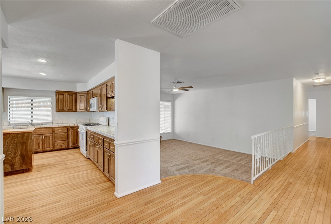 804 Glen Abbey Circle Property Photo 9