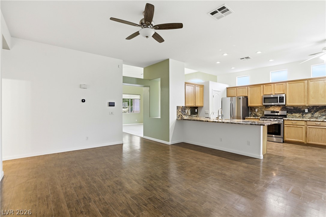 5871 Lost Valley Street Property Photo 11