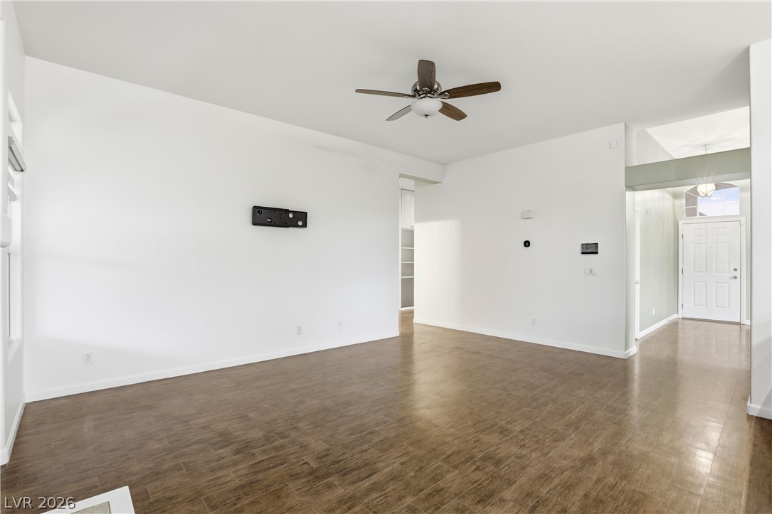 5871 Lost Valley Street Property Photo 12