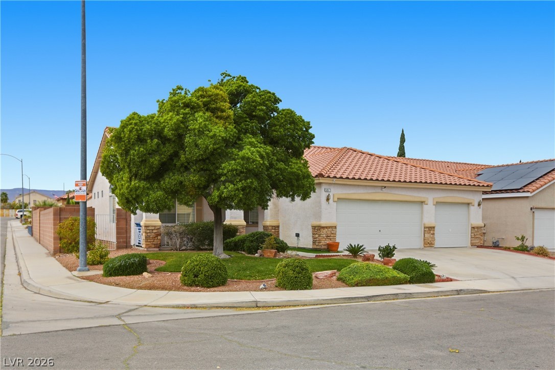 5871 Lost Valley Street Property Photo 44