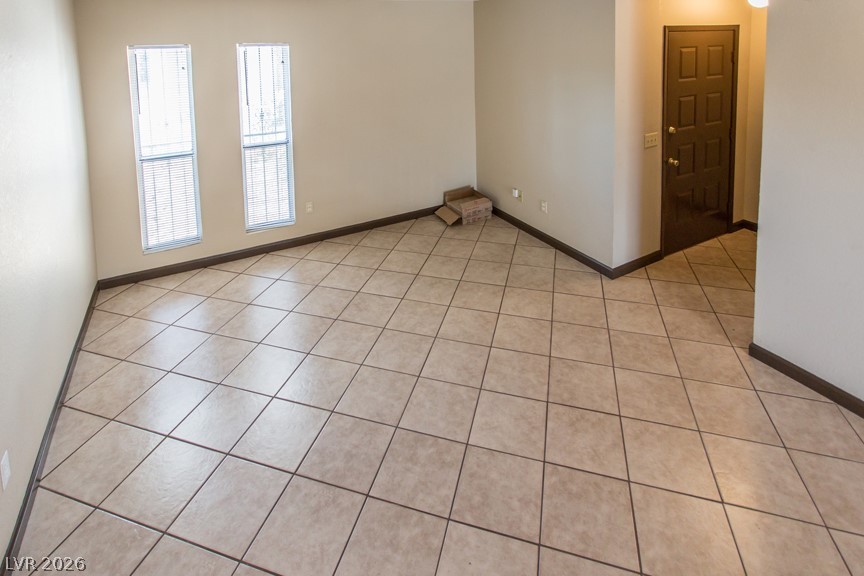 588 Sellers Place 588 Property Photo 6