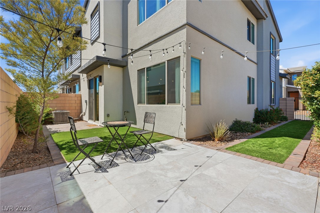 9254 Desert Pearl Avenue Property Photo 2