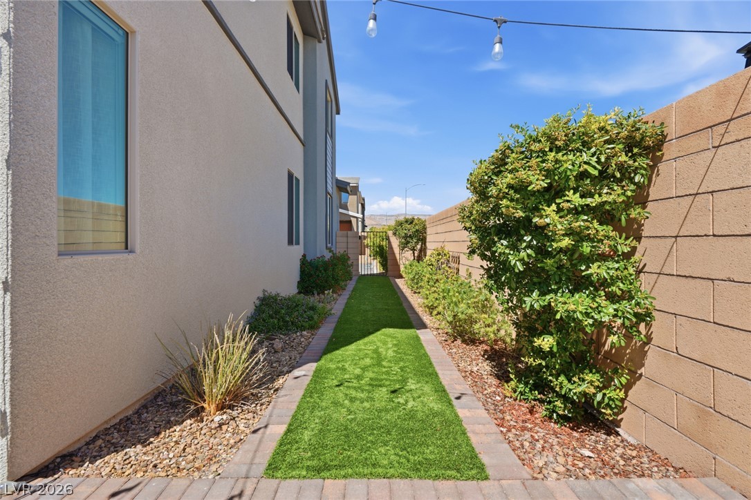 9254 Desert Pearl Avenue Property Photo 41