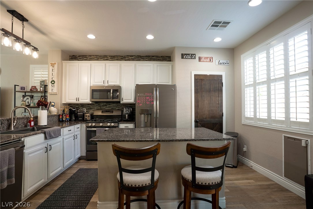 9796 Hearthfire Street Property Photo 6