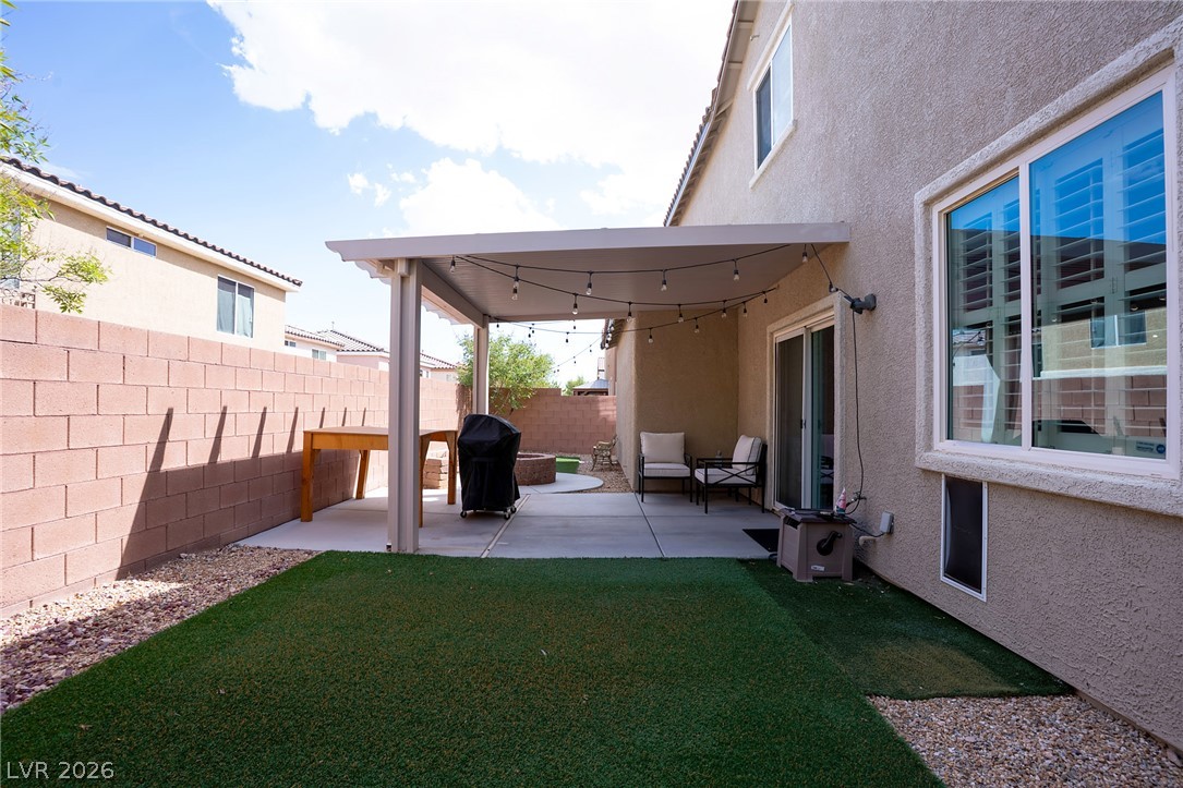 9796 Hearthfire Street Property Photo 28