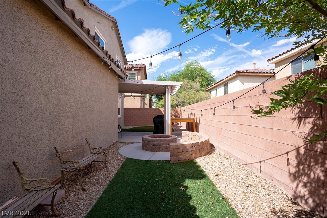 9796 Hearthfire Street Property Photo 31