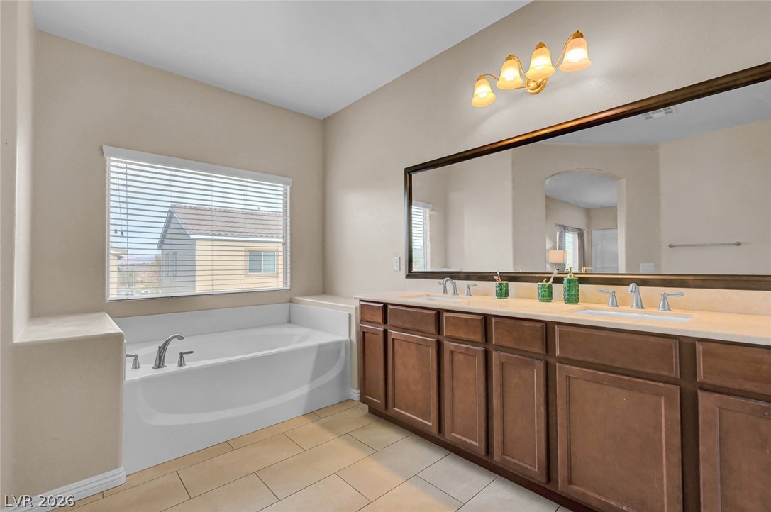 156 Dunblane Street Property Photo 39